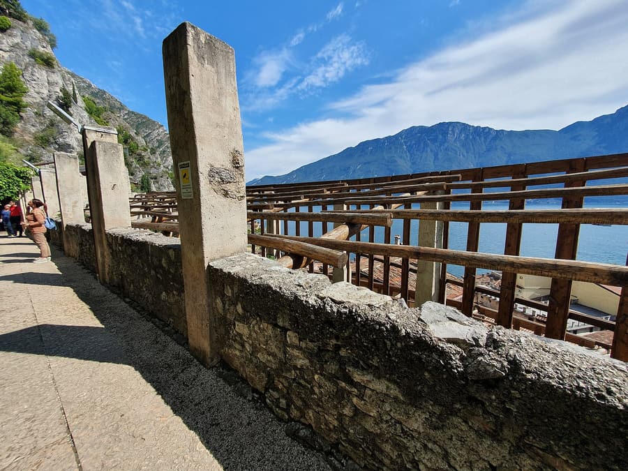 Limonaia del Castèl, Limone sul Garda