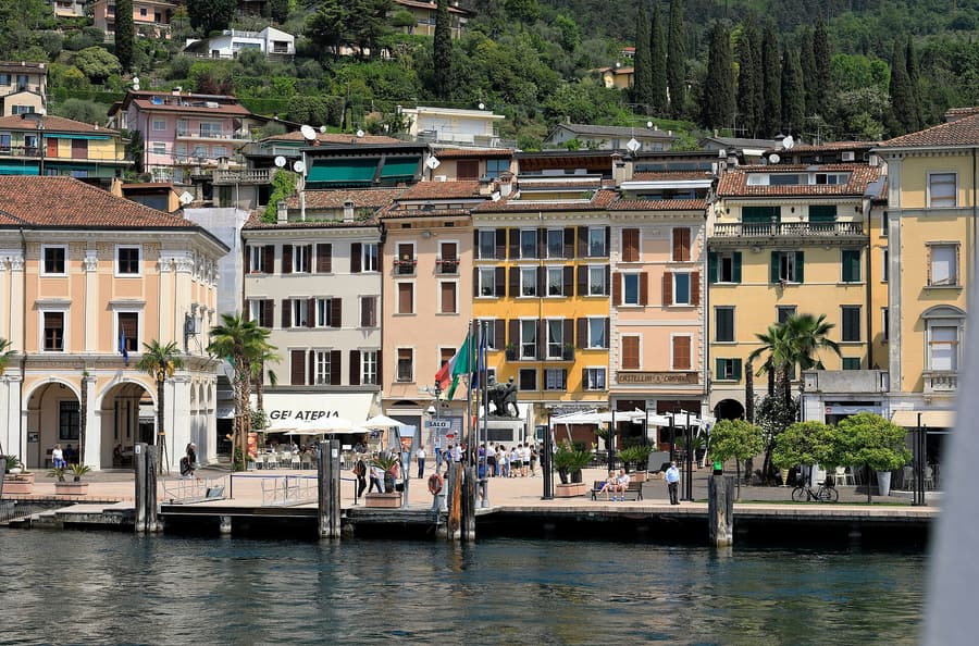 Lungolago Zanardelli, Salò